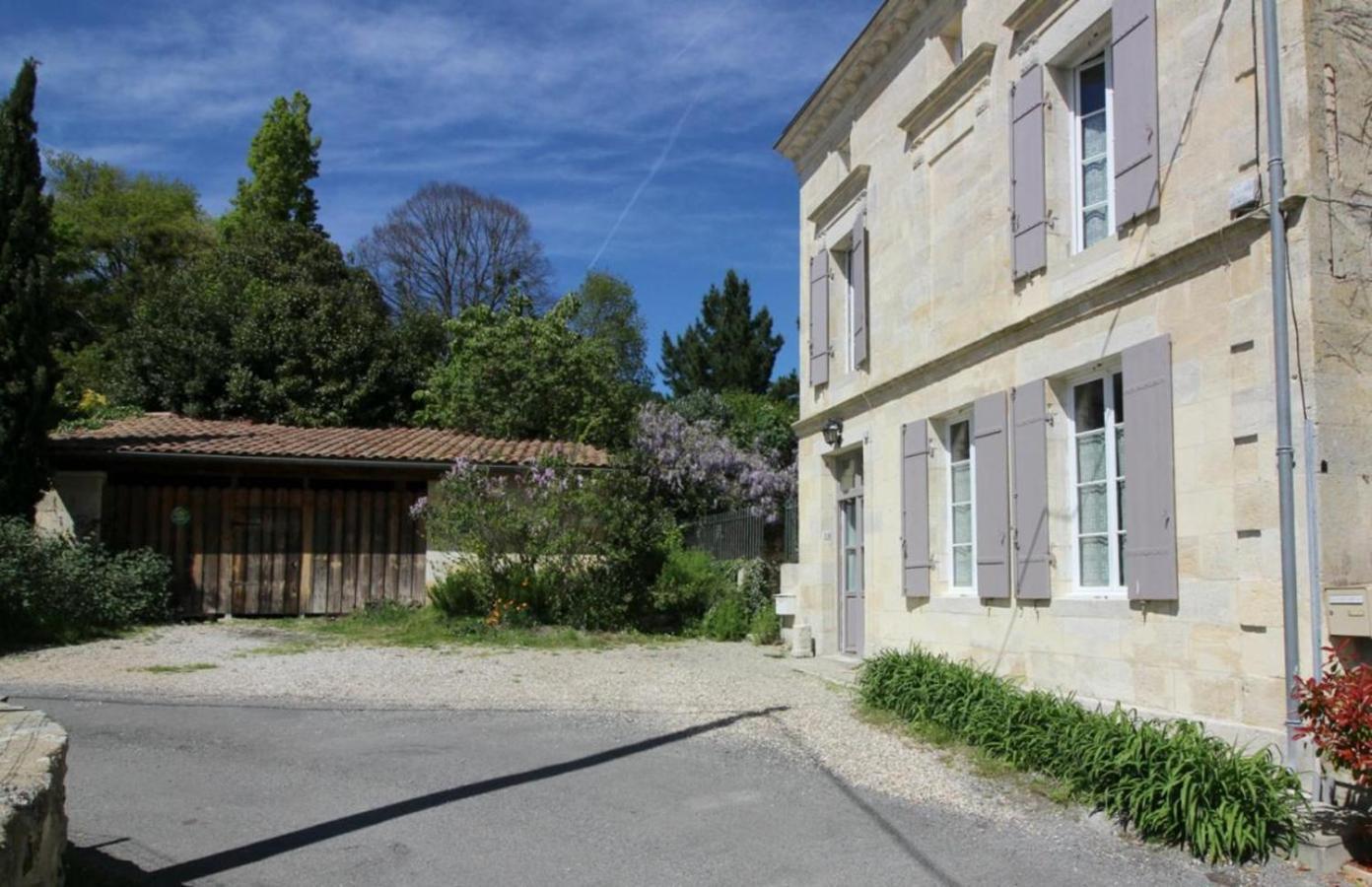 Chambre D'Hotes Spacieuse, Salle De Bain Privative Saint-Michel-de-Fronsac Kültér fotó